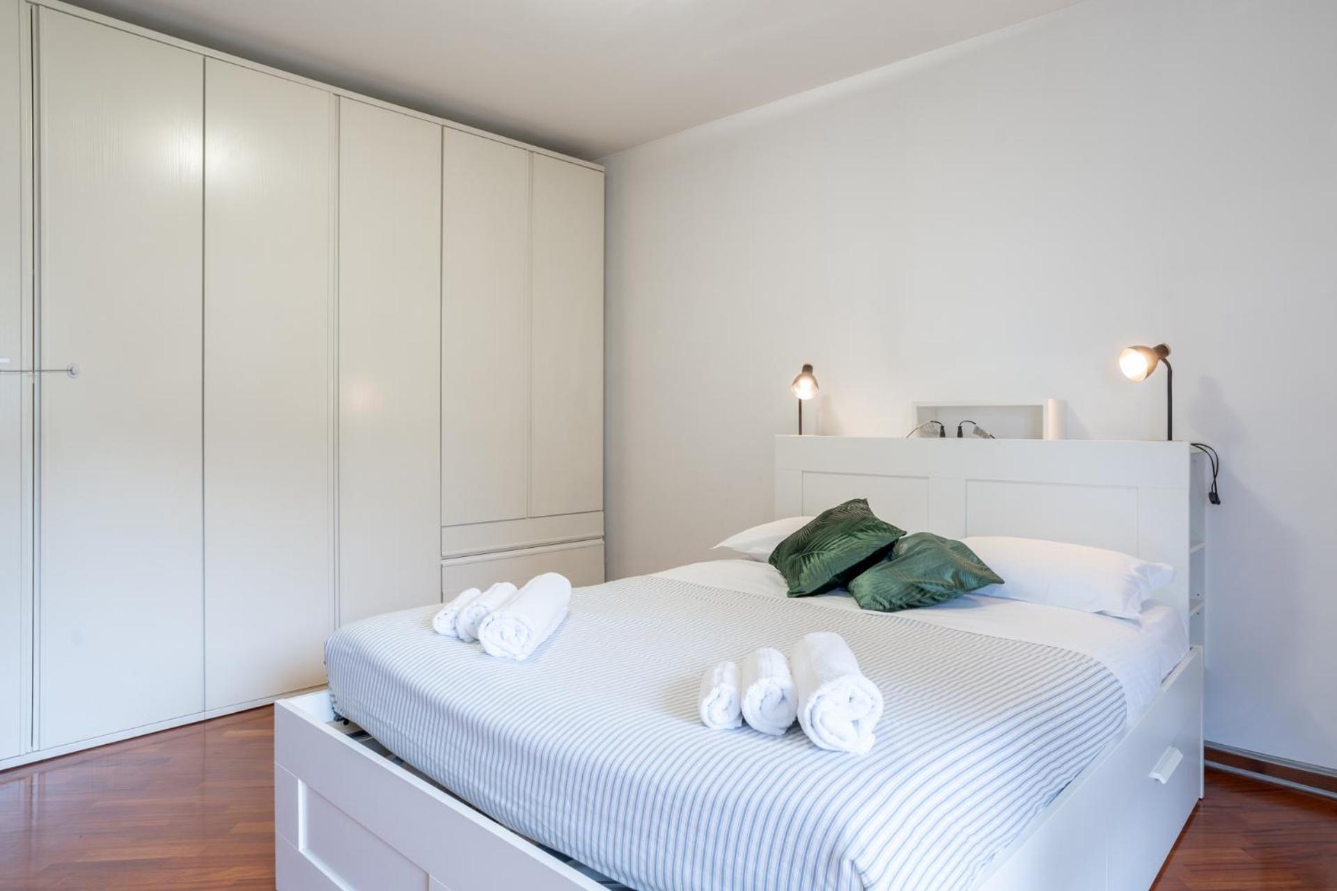 Spacious Bright Apartment Near City Center And Como Lake With Air Conditioning Lecco Zewnętrze zdjęcie