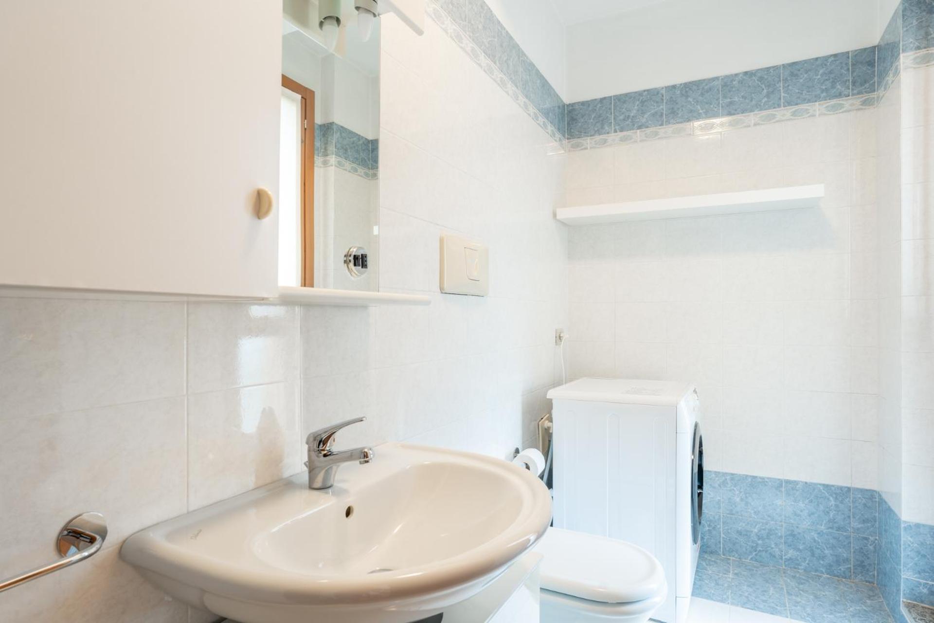 Spacious Bright Apartment Near City Center And Como Lake With Air Conditioning Lecco Zewnętrze zdjęcie