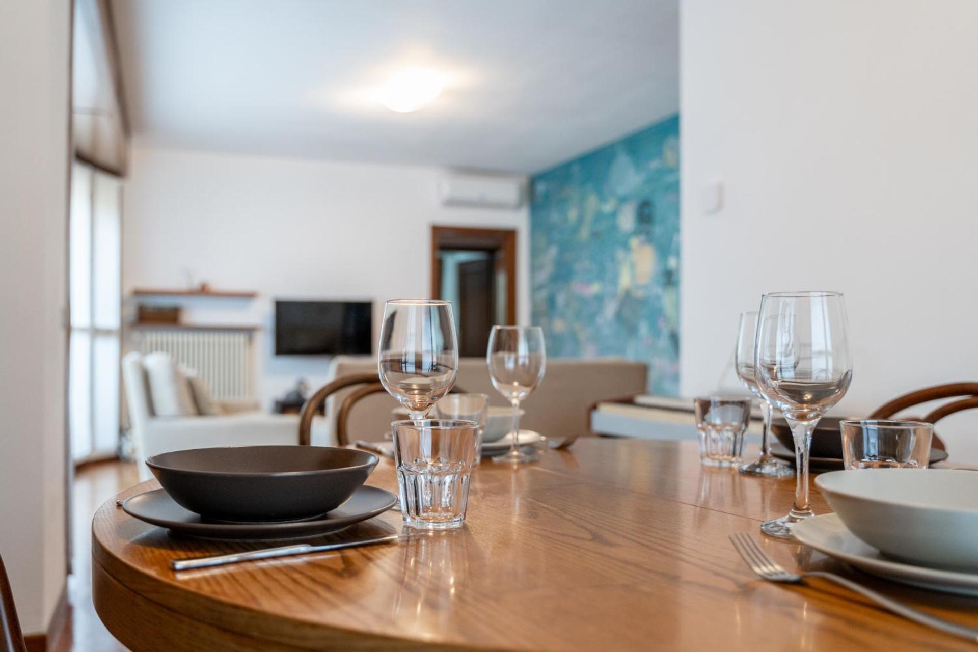 Spacious Bright Apartment Near City Center And Como Lake With Air Conditioning Lecco Zewnętrze zdjęcie