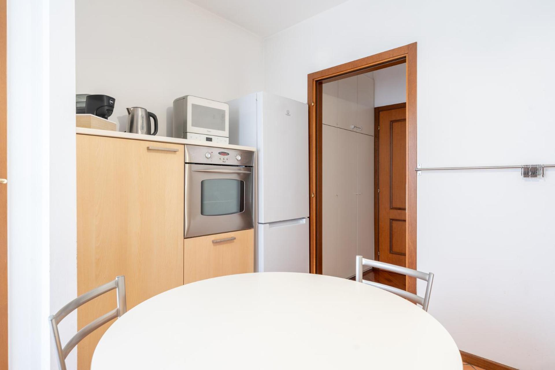 Spacious Bright Apartment Near City Center And Como Lake With Air Conditioning Lecco Zewnętrze zdjęcie