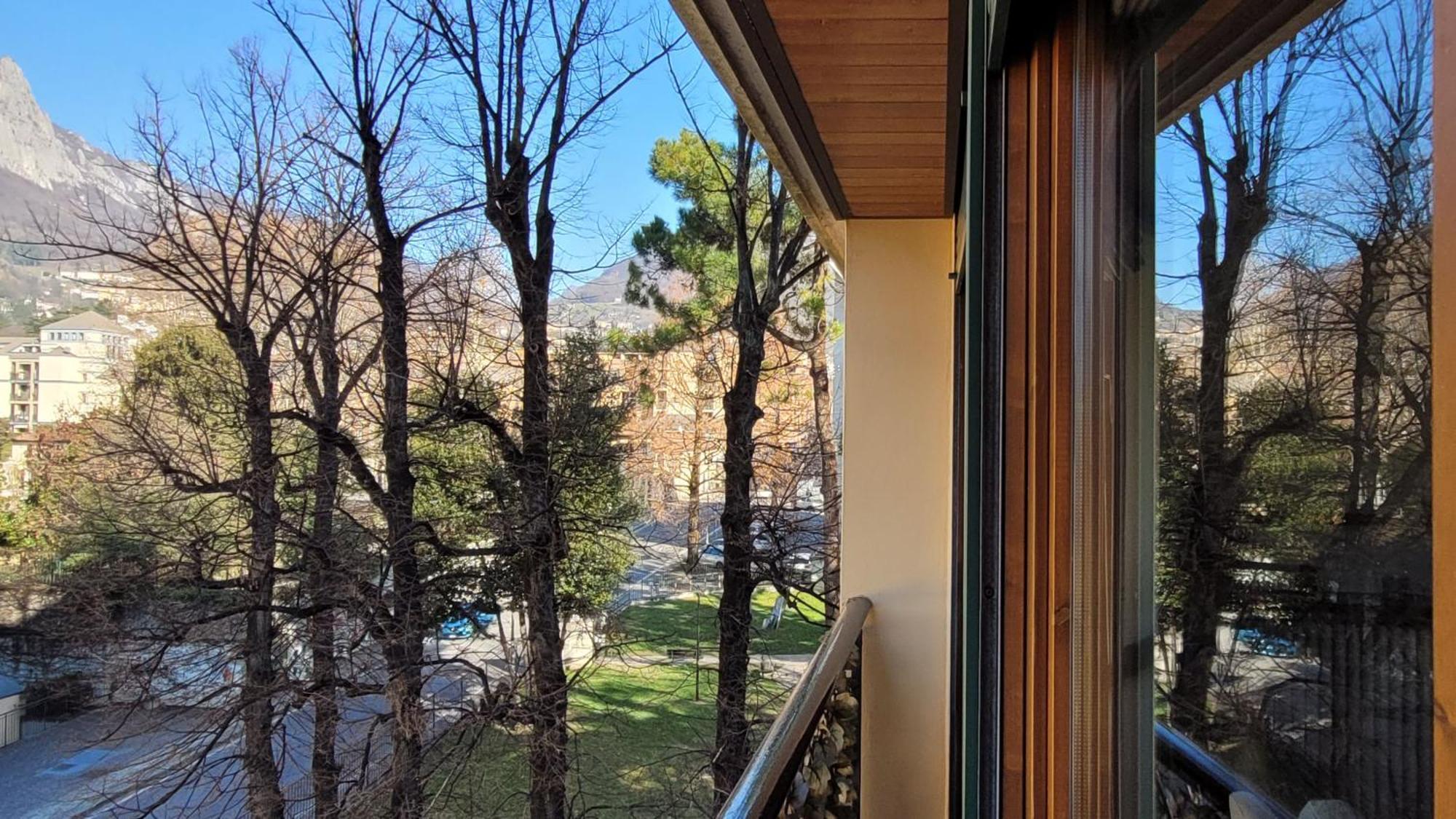 Spacious Bright Apartment Near City Center And Como Lake With Air Conditioning Lecco Zewnętrze zdjęcie